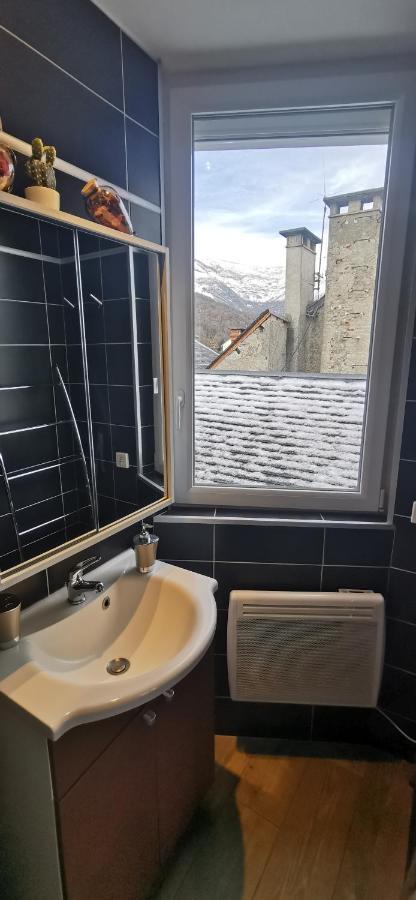 Appartement Cocooning Avec Vue Sur Les Pyrenees Argeles-Gazost Exterior photo